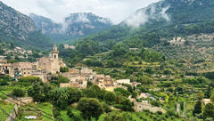 A view of Valldemossa.