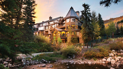 The Gravity Haus Vail, the most high-end of the brand's properties, features a spa with a hot tub, sauna, steam room and cold plunge.