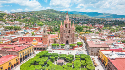 La Parroquia de San Miguel Arcangel, the 18th-century, pastel-pink church that is the centerpiece of San Miguel de Allende.